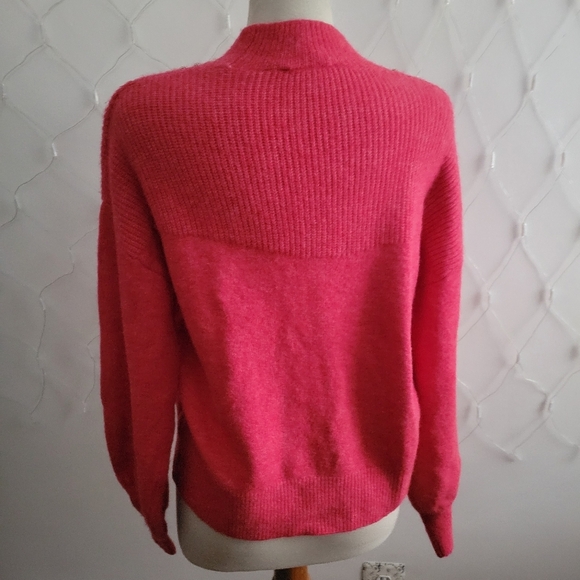 Calligraphie Mock Neck Sweater • Pink Heather • Jeweled Accents • X-LARGE - Picture 4 of 6